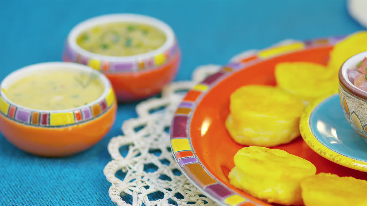 bocadillo de llapingachos o papas ecuatorianas