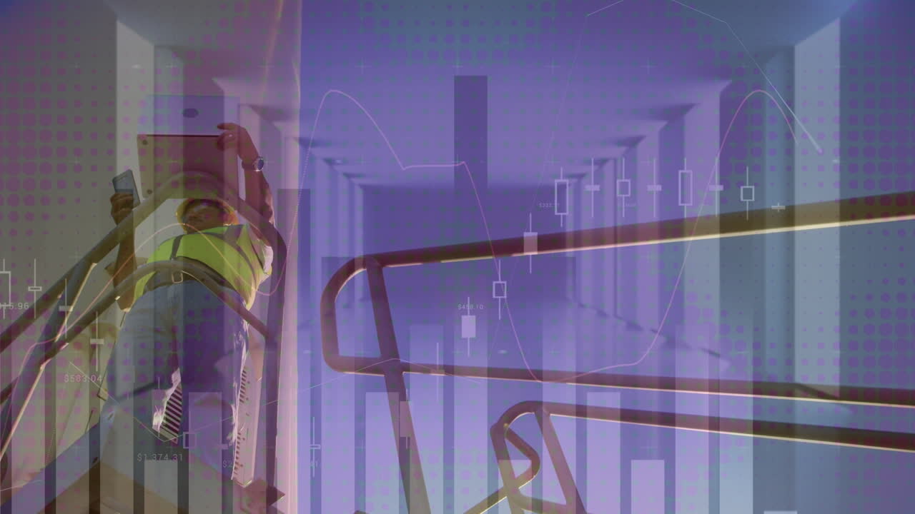 animación de gráficos sobre ángulo bajo de ingeniero biracial y turbina eólica