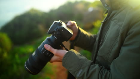 checking if he took any amazing shots