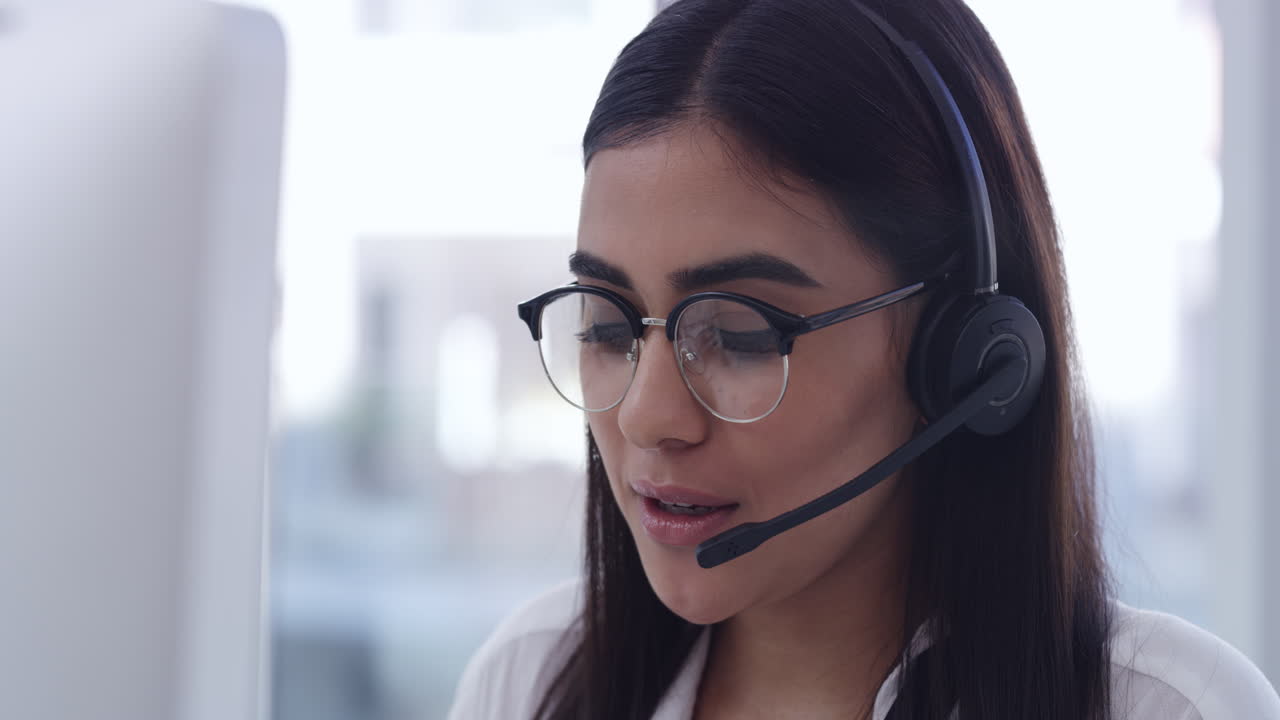 por favor, espere mientras accedo a su cuenta.