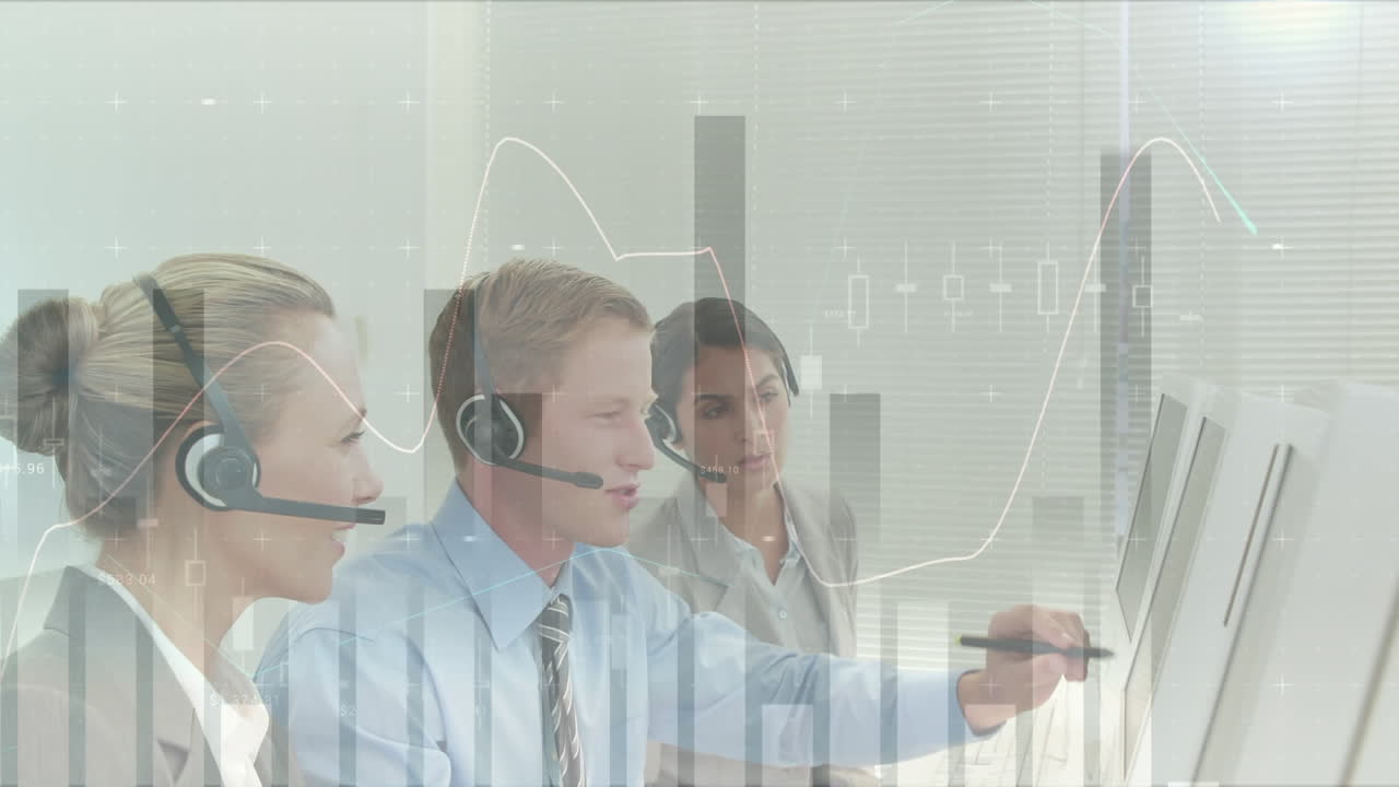 animación de estadísticas y procesamiento de datos sobre personas de negocios que llevan auriculares de teléfono