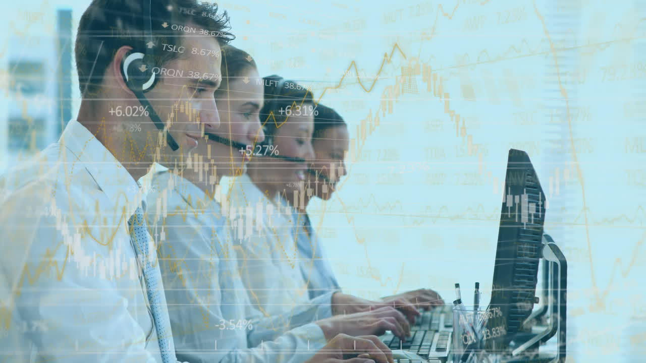 gráficos animados y estadísticas superponen el equipo diverso del centro de llamadas que se involucra en las llamadas.