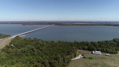 Luftvideo-Des-Lake-Lavon-Auf-Der-Nordwestseite