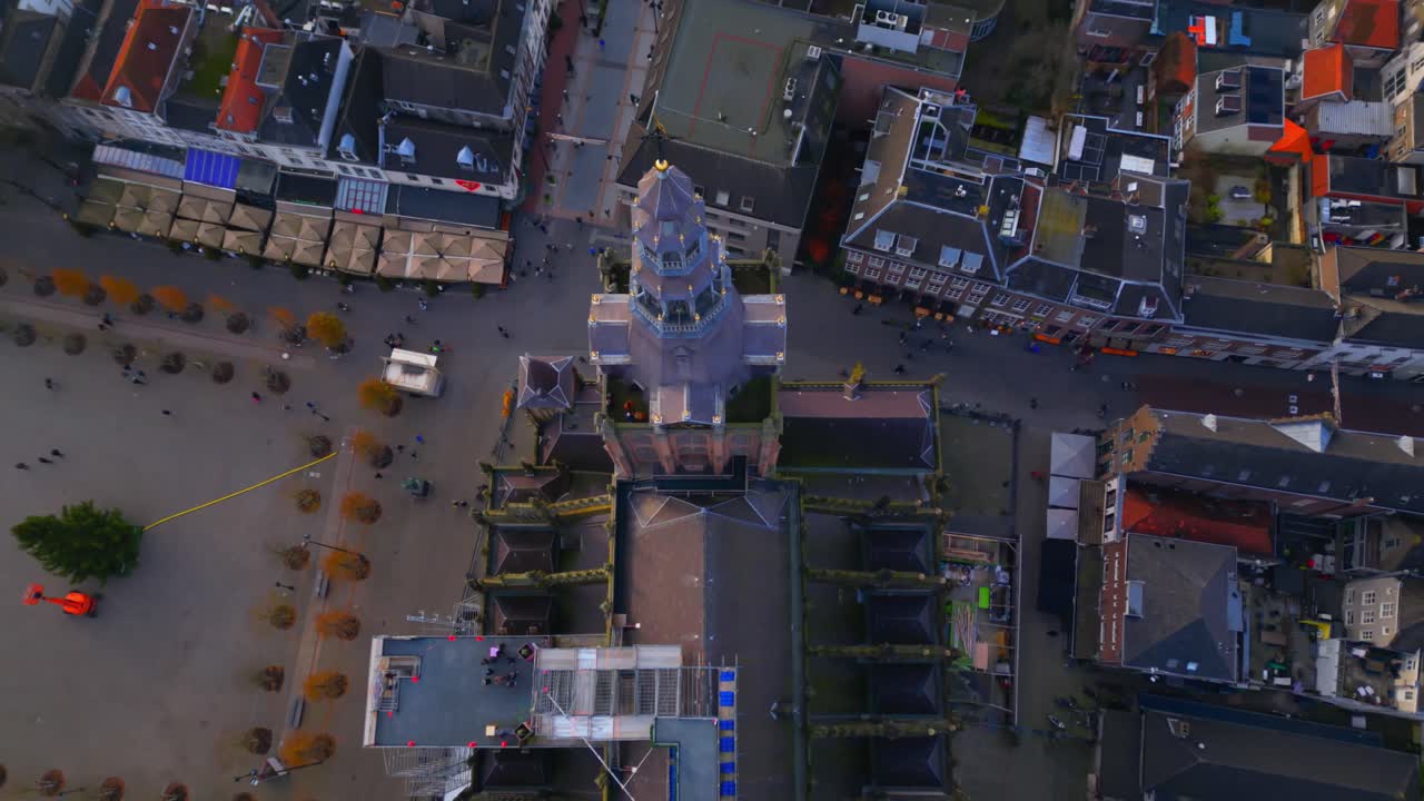 덴 보쉬 네덜란드의 중심에 있는 세인트 존 교회 첨탑의  ⁇ 에서 내려다보는 전망