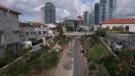 Beautiful-Summer-day-in-Tel-Aviv