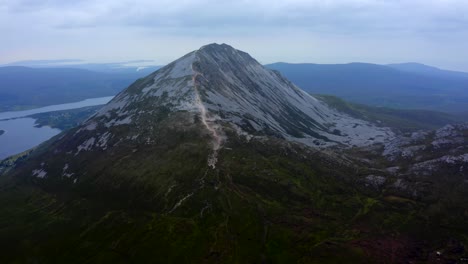 monte errigal, montañas derryveagh, gortahork, condado de donegal, irlanda, septiembre de 2021