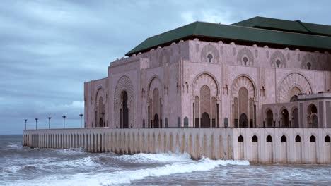 hassan ii mosque, the largest mosque with waves on the atlantic ocean