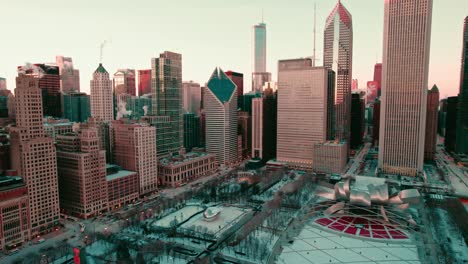 Jay-Pritzker-Pavilion-in-snow