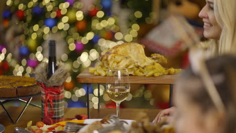 cena de navidad con la familia