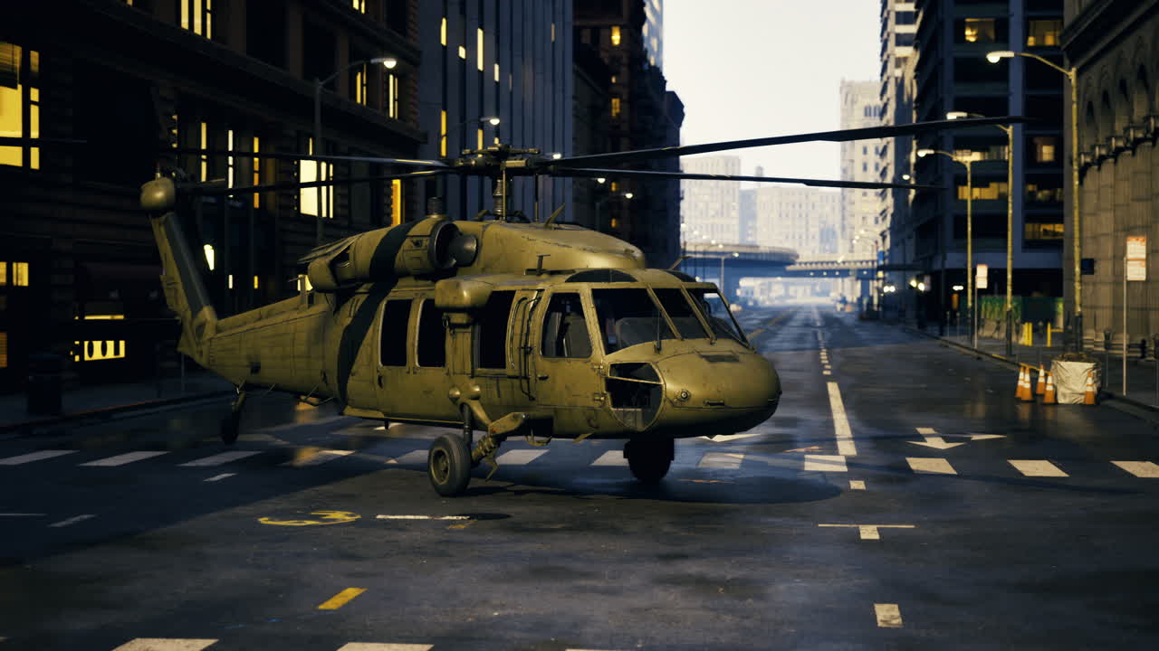 helicóptero militar estacionado en una calle urbana durante las horas tranquilas del día