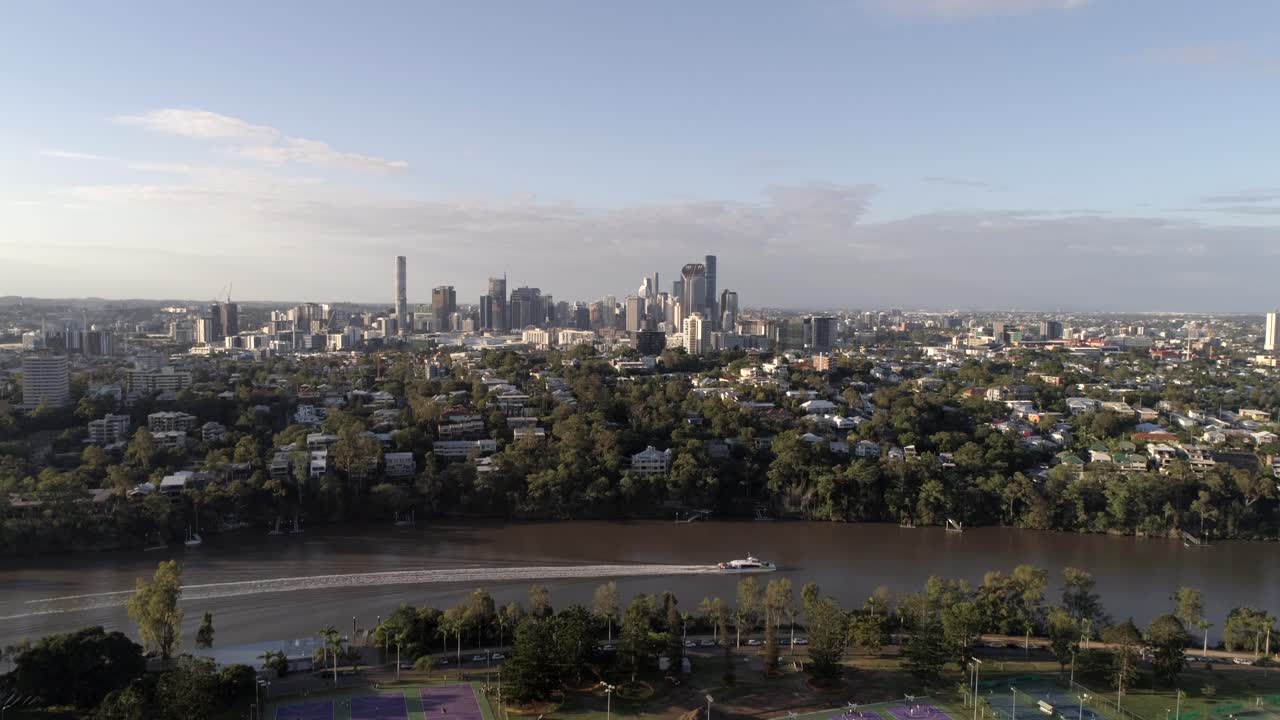 imágenes aéreas de la ciudad de brisbane desde santa lucía