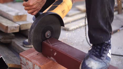 angle grinder cutting metal