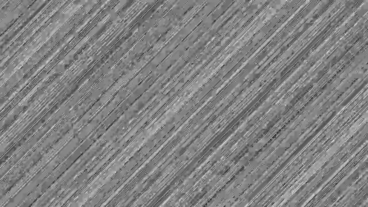 Lignes d'action d'anime ultra-rapides diagonales à 135 degrés sur fond noir en boucle continue.
