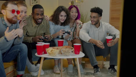 friends gaming party