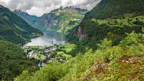 Timelapse,-Geiranger-fjord,-Norway