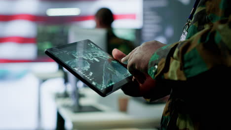 us soldiers in a cyber control center engaging in cybersecurity operations