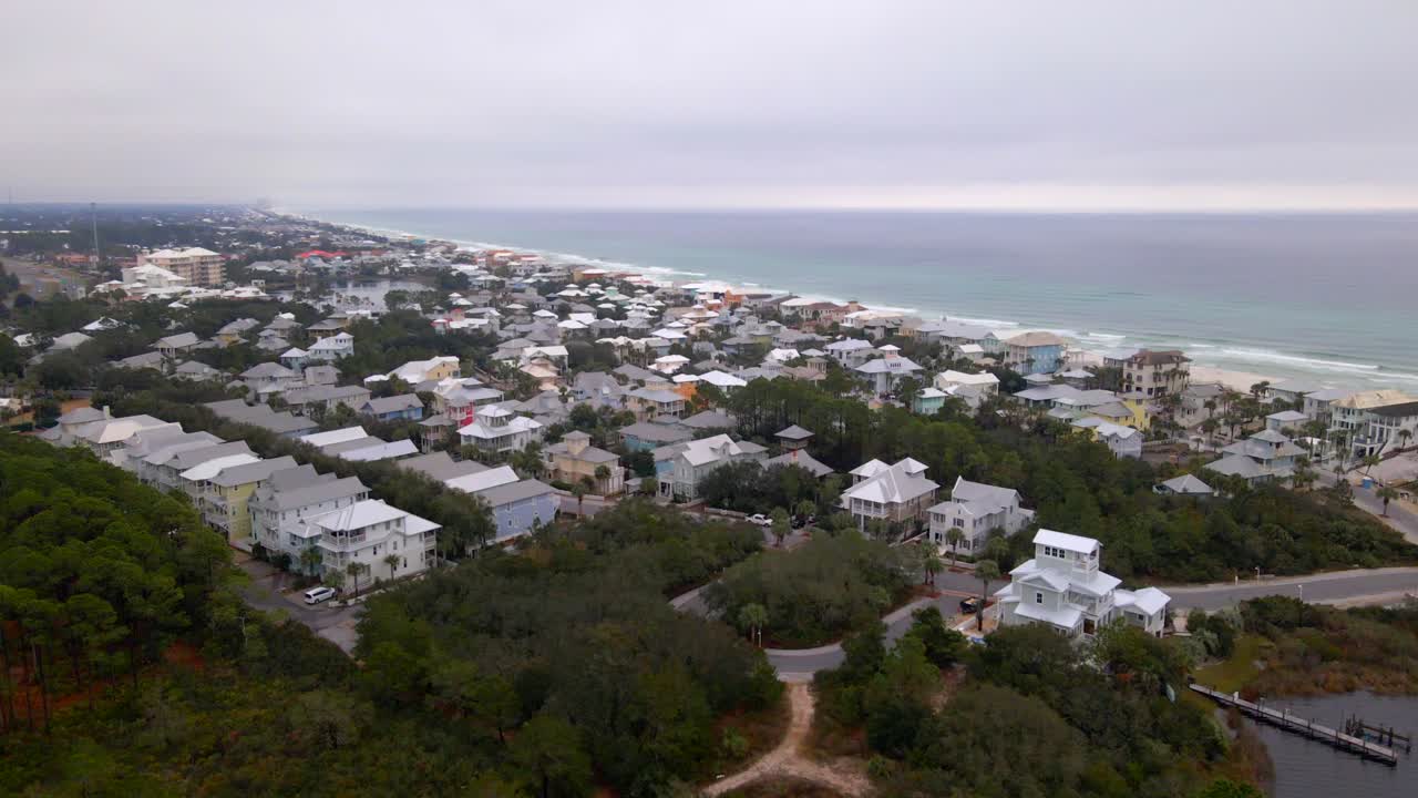 Bay qua khu dân cư ở 30a, Florida-11