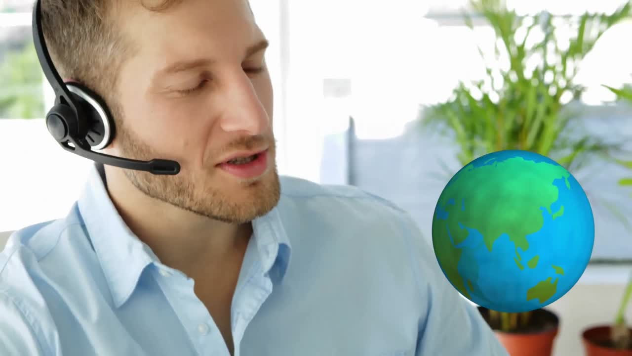 animación del globo sobre hombres de negocios con auriculares