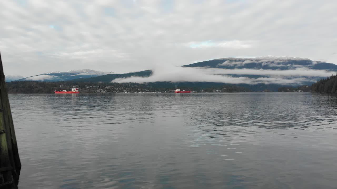 버나비, 브리티시 컬럼비아, 캐나다의 바넷 해양 공원 주변의 다양한 드론 샷