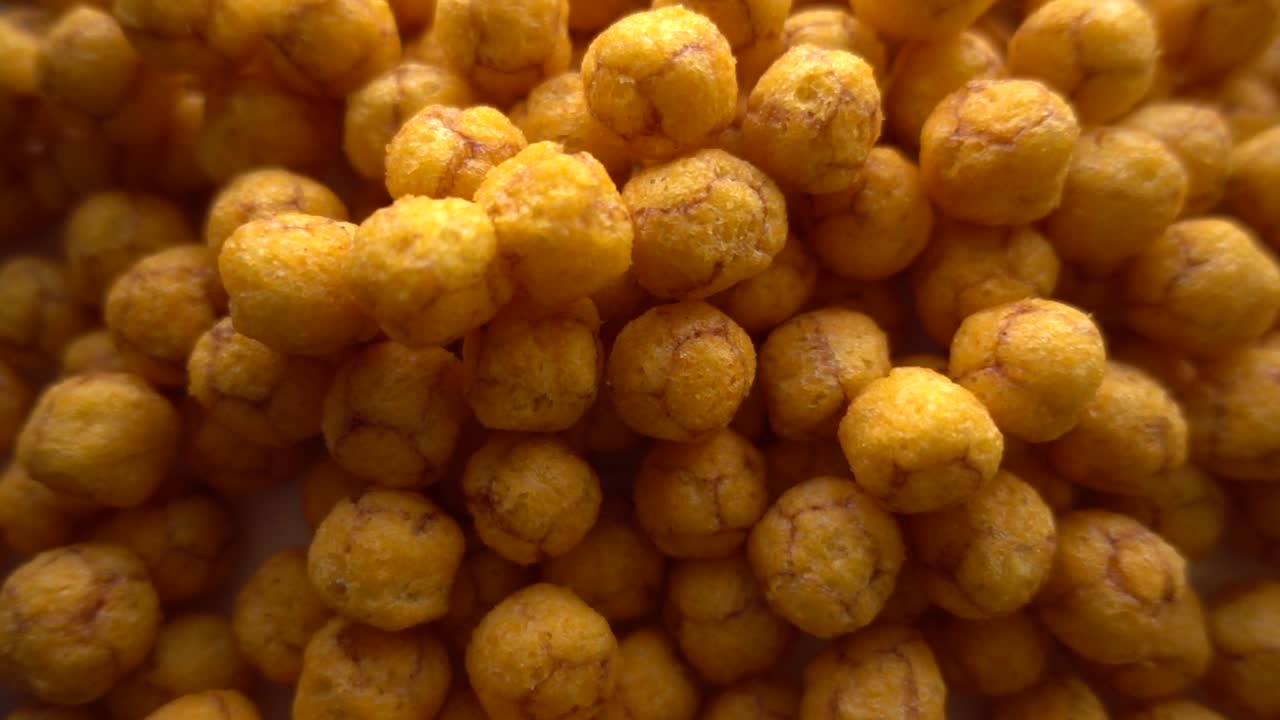 un montón de papas fritas como fondo