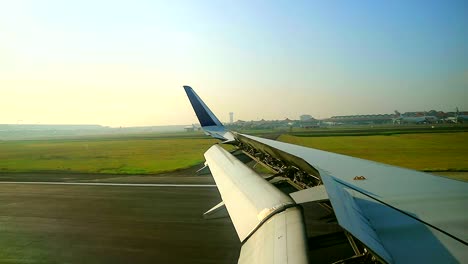 aterrizaje y frenado de aviones comerciales