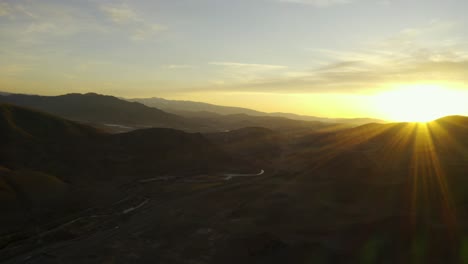 Beautiful-4k-aerial-footage-of-Nevada-desert-mountains-outside-of-Reno-during-sunset