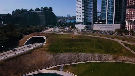 vistas diferentes del parque la mexicana en cdmx