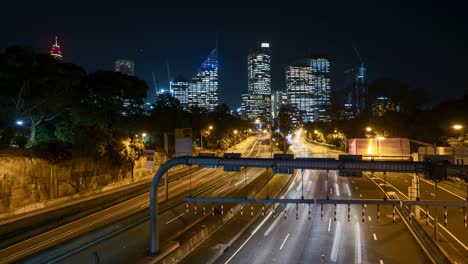 night scene at sydney city skyline.