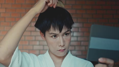 준비하는 여자