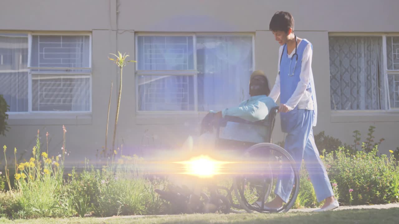 ⁇ 체어 에 있는 노인 을 밀고 있는 여성 간호사 를 가로지르는 빛 의 애니메이션