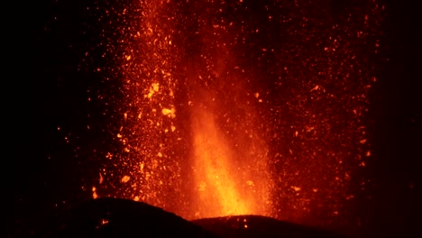 erupción volcánica en la palma islas canarias 2021