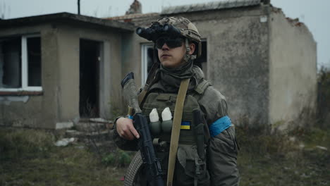 ukrainian soldier in a war zone