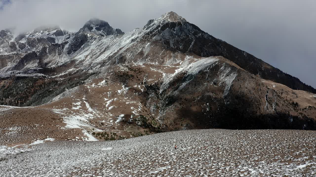 jade dragon snow mountain mountain cumbre pico paisaje, china, panorama aéreo