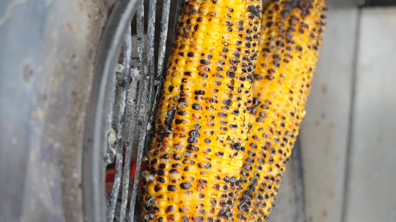 Grilled Corn on the Cob