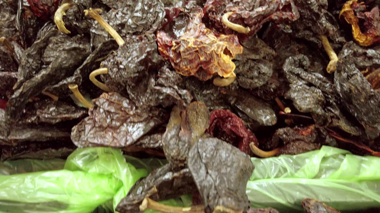 Pan down shot of dried poblano, indoor, close up shot