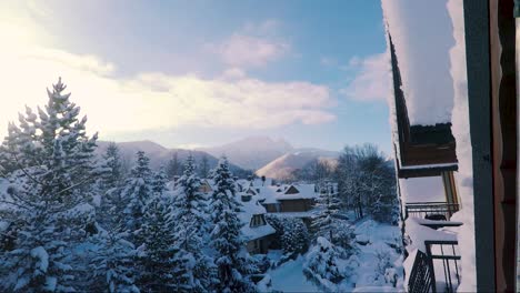 Vista-Del-Balcón-De-La-Mañana-De-Invierno,-Zakopane-Polonia