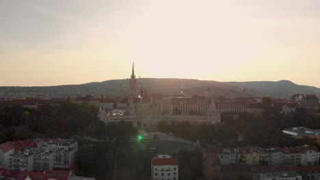 Aerial-4K-footage-from-the-city-of-Budapest,-100Mbps