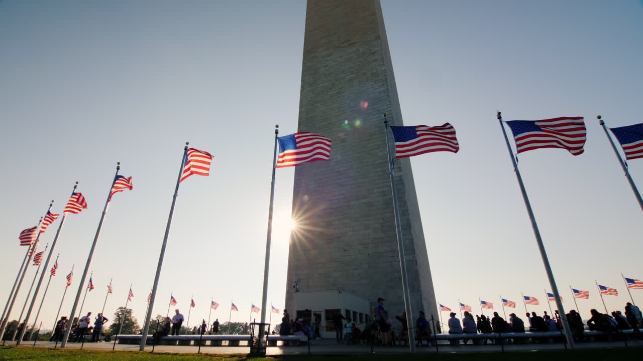 워싱턴 기념비의 방문객