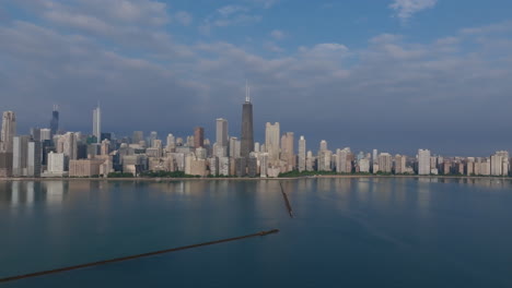 chicago skyline and lake michigan view