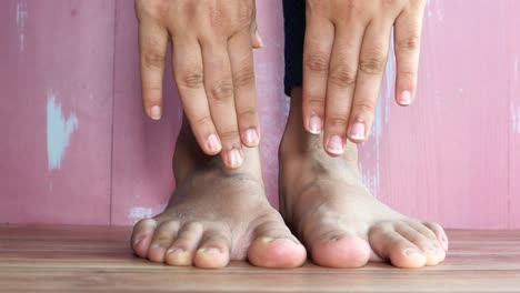 barefoot yoga stretches