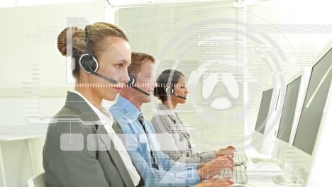 Animation-Der-Datenverarbeitung-über-Menschen,-Die-Telefon-Headsets-Verwenden