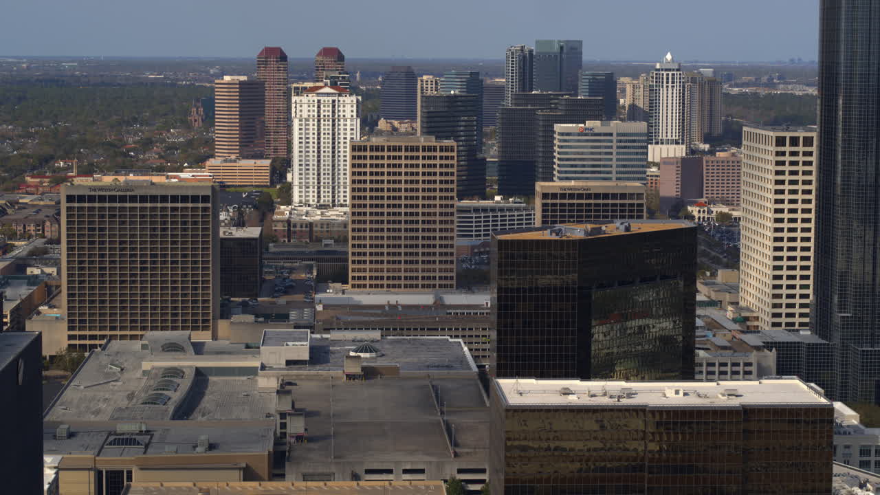 vista de dron 4k del área del centro comercial galleria mall en houston