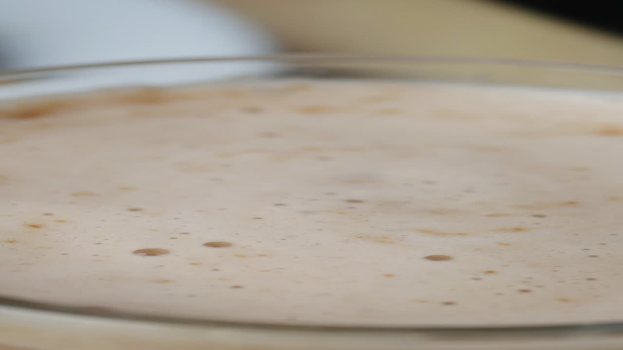 Primo piano di un cappuccino