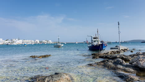 aliki port in paros