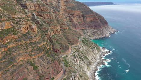 Famosa-Ruta-Del-Jardín-Toma-Aérea-De-La-Costa-Sudafricana-Para-Un-Viaje-Por-Carretera