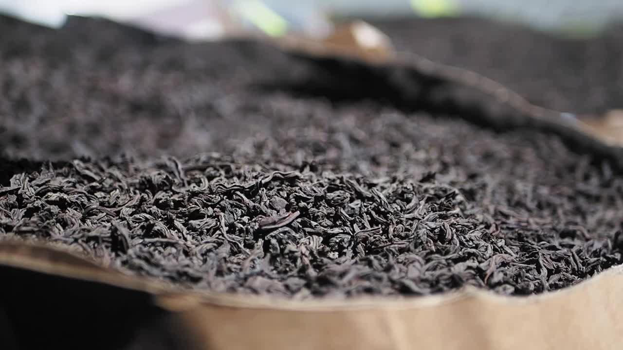 té de hojas sueltas