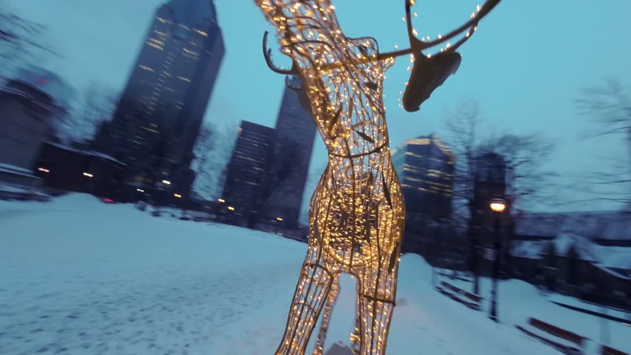 Square Dorchester, Montreal: Christmas Winter Scenery, Illuminated Moose