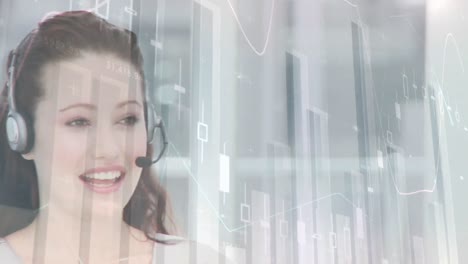 Animation-Der-Finanz--Und-Statistikdatenverarbeitung-über-Einer-Geschäftsfrau-Mit-Telefon-Headset