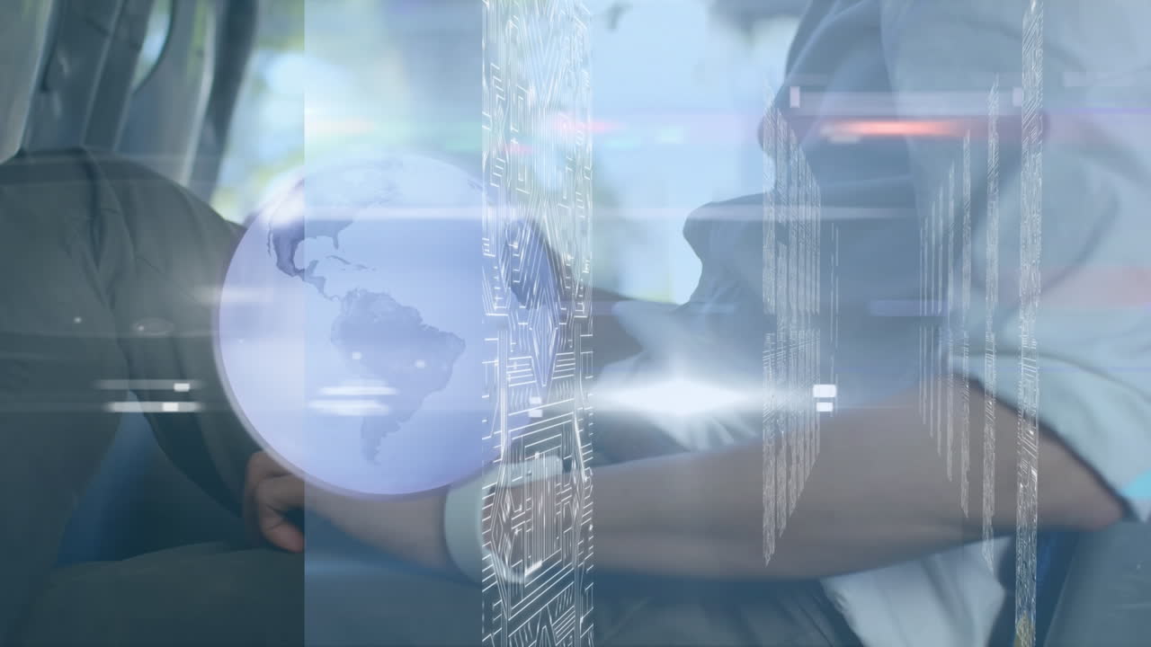 스마트폰을 사용하는 백인 남자의 손을 통해 지구의 애니메이션과 데이터 처리