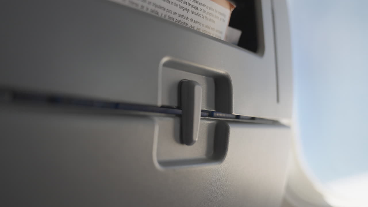 mesa de bandeja plana abierta